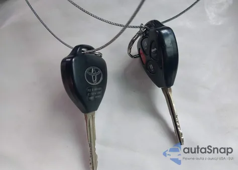 2011 Toyota Camry Le z USA, uszkodzony, nr VIN 4T4BF3EK1BR155804